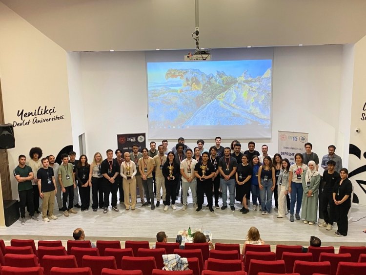 BTÜ’de Dijital Deprem Çözümleri Hackathonu Gerçekleştirildi