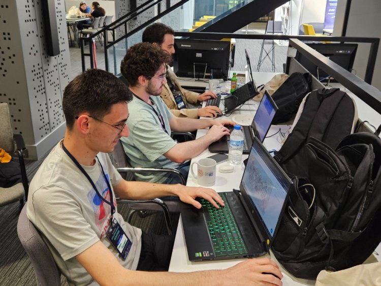 BTÜ’de Dijital Deprem Çözümleri Hackathonu Gerçekleştirildi