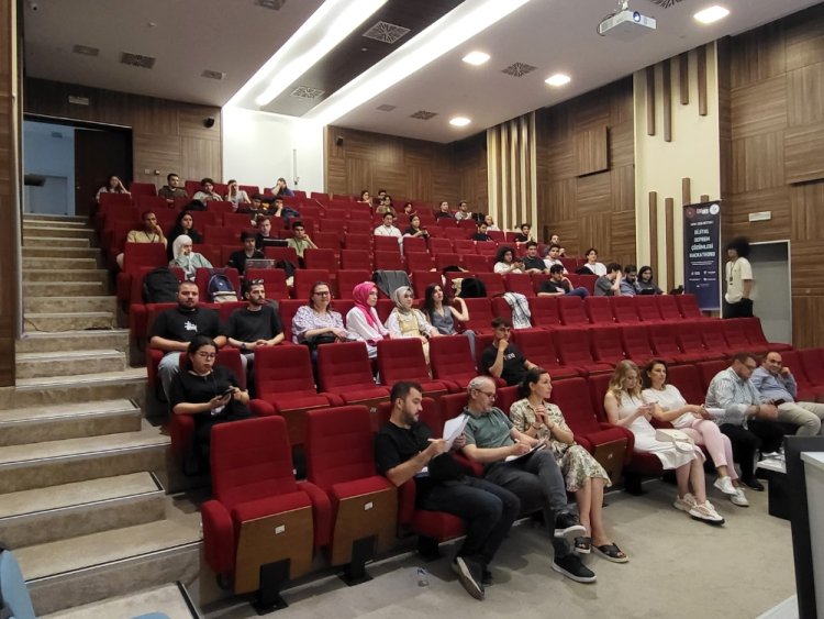 BTÜ’de Dijital Deprem Çözümleri Hackathonu Gerçekleştirildi