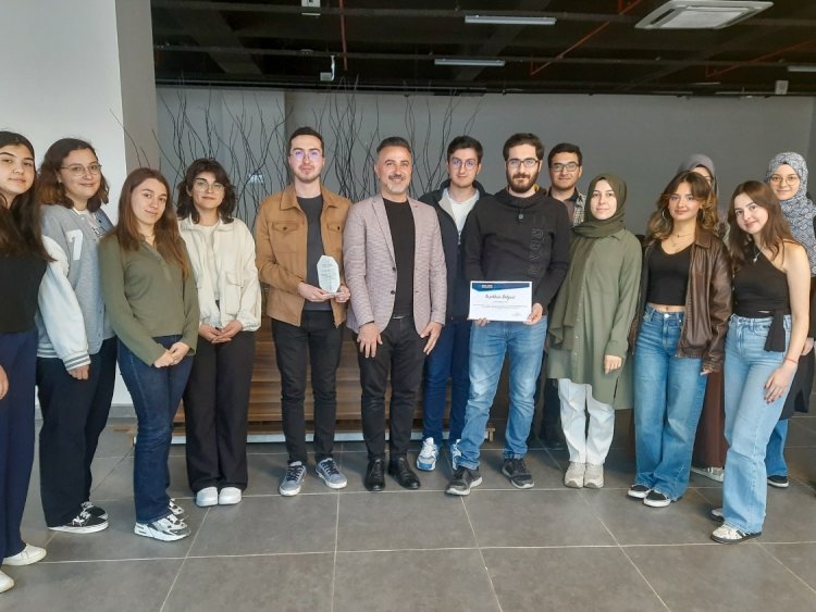 Meeting Time on Campus: Haydar Özkan