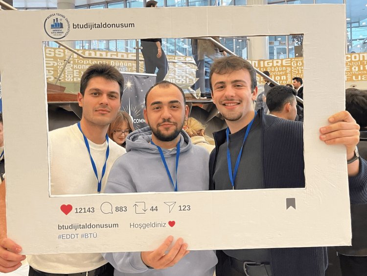 DevFest Bursa 2025’e Partner Topluluk Olarak Katıldık